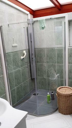 3 Chambres Priv�es Dans Un Jardin D'hiver