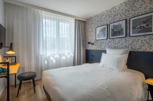 Ferdinand Hotel Tours