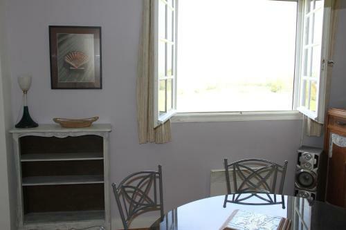 Apartamento Ma-ty-fermette-bretonne-du-bord-de-mer