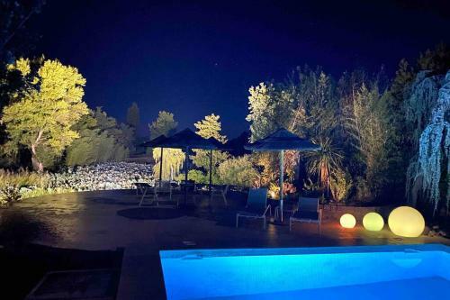 Villa Propri�t� Exceptionnelle � 25km D?aix En Provence - 8 Guests