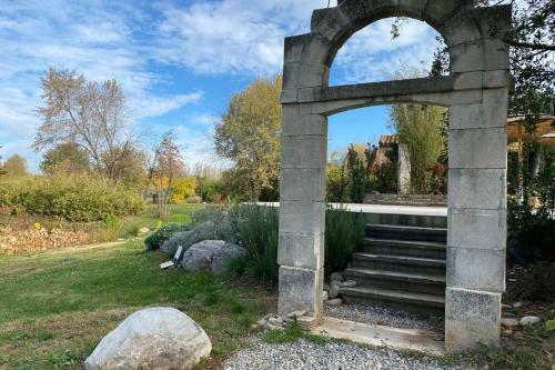 Villa Propri�t� Exceptionnelle � 25km D?aix En Provence - 8 Guests