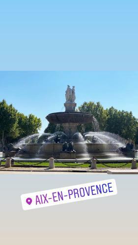 Villa Propri�t� Exceptionnelle � 25km D?aix En Provence - 8 Guests
