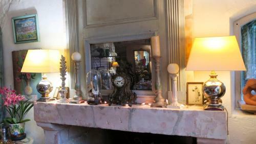 Bed & Breakfast La Cave De L'�peron