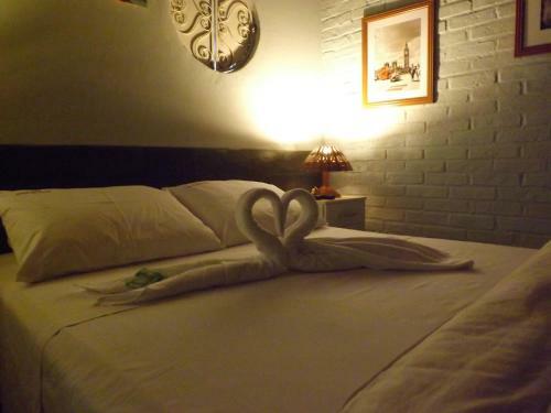 Hostal Pousada Quintal Das Pedras