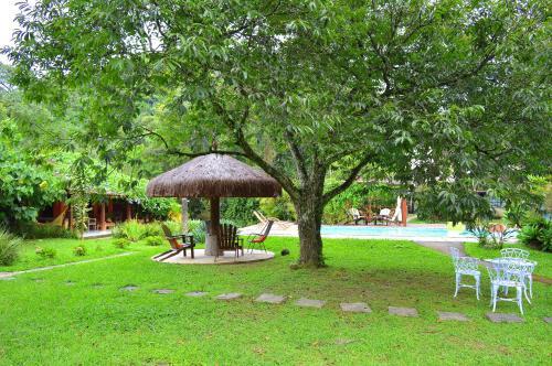 Hostal Pousada Recanto Do Pinheir�o