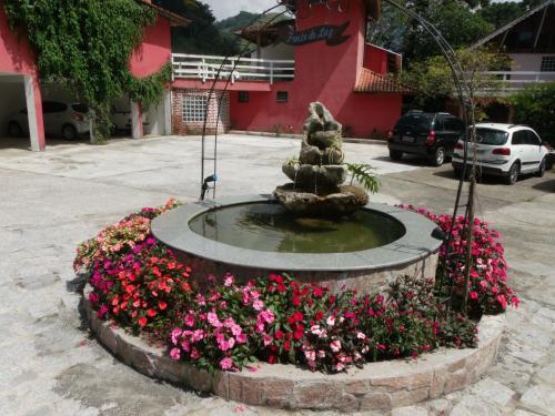 Hostal Pousada Chal�s Do Lago
