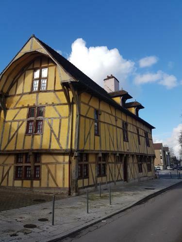 Apartamento Appartement Du Vieux Troyes