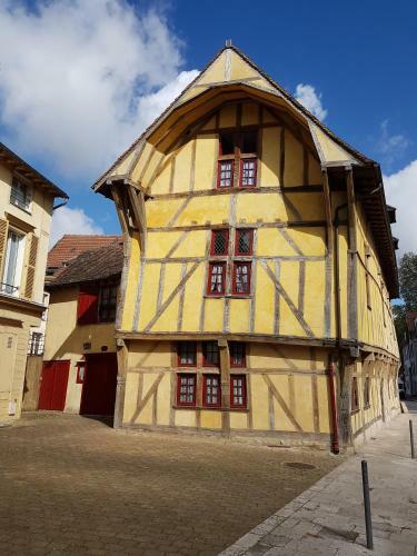Apartamento Appartement Du Vieux Troyes