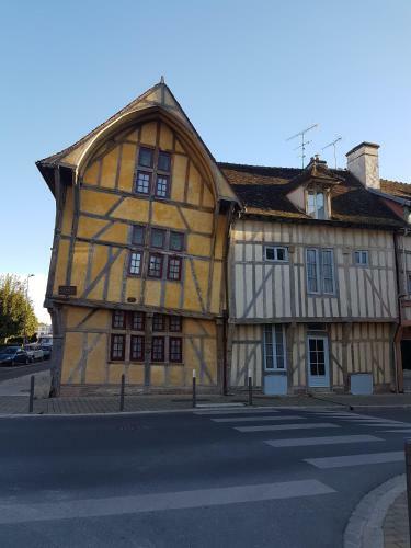 Apartamento Appartement Du Vieux Troyes