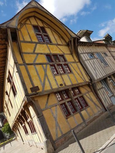 Apartamento Appartement Du Vieux Troyes