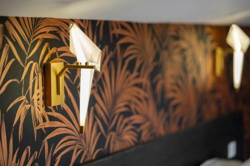Hotel H�tel Une Chambre En Ville