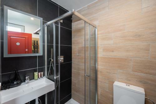 Hotel H�tel Une Chambre En Ville