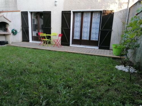 Villa Maison Familliale Avec Jardin