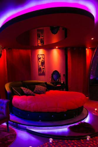 Apartamento L'insolite Spa Privatif ''suite Luxueuse-jacuzzi"