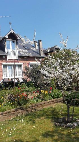 Hostal Vacances Paisibles Sur La C�te Fleurie.