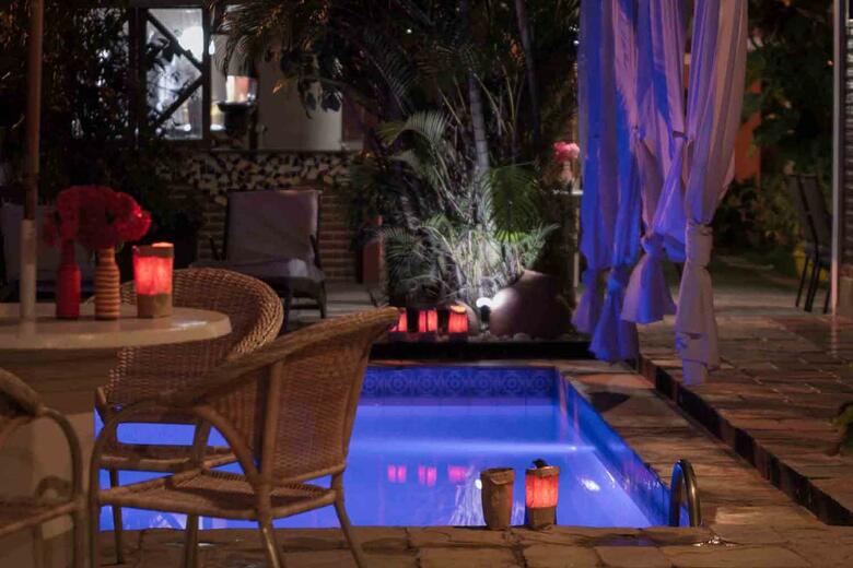 Hostal Pousada Le Baron