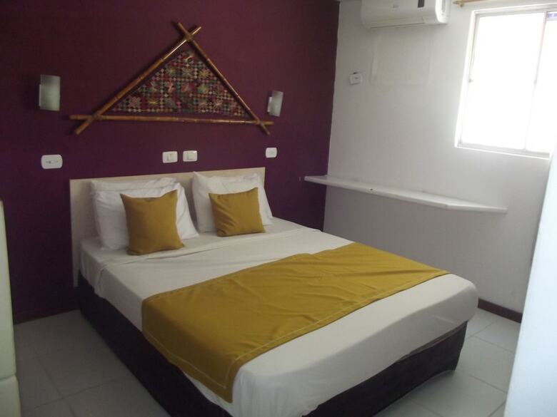 Hostal Pousada Le Baron