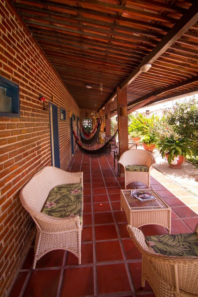 Hostal Pousada Le Baron