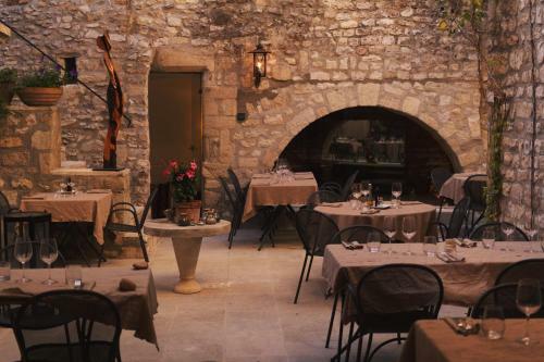 Hotel H�tel La F�te En Provence