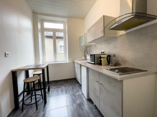 Apartamento Studio Confort Proche Centre Ville / Gare