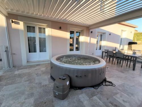 Villa La Bastide - C?ur de L'enclave Des Papes