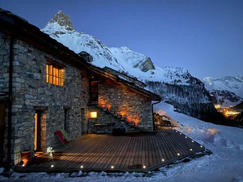 Hostal Chalet Colinn
