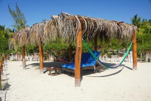 Aparthotel Guesthouse Holbox Apartments & Suites