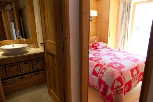 Chalet De La C�me
