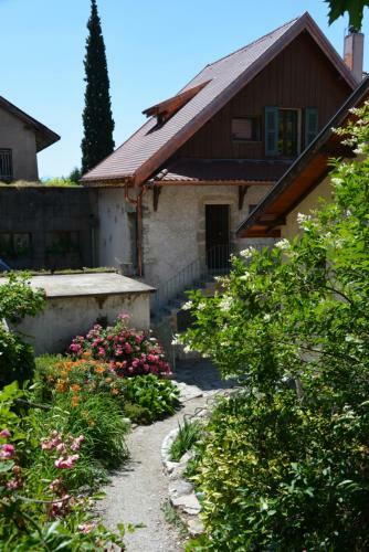La Villanelle