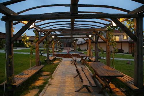 Seven Generations Winery Hotel