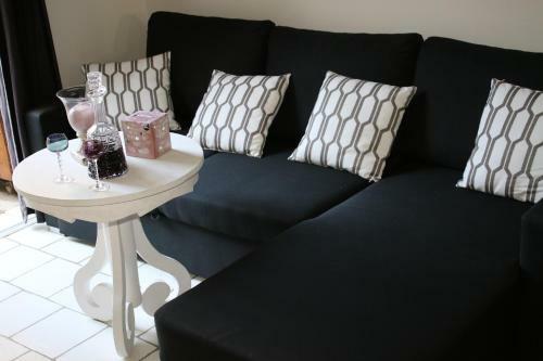 Apartamento Coquet T2 ,terrasse,parking ,4 Kms D Avignon