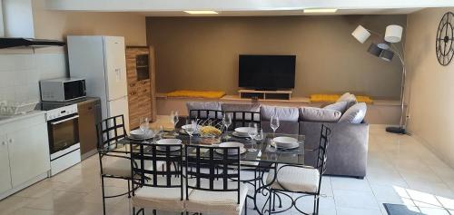 Bizyfamily- Maison de 120 M2