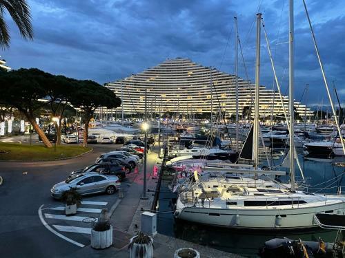 Apartamento Studio Vue Imprenable Port Marina Baie Des Anges