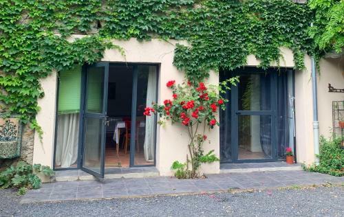 Apartamento Appartements Cocons Dans Les Corbi�res
