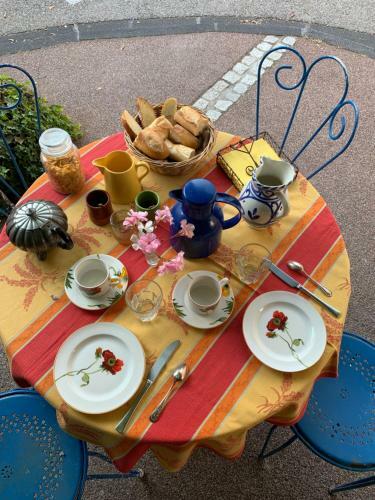 Hostal La Sarrasine