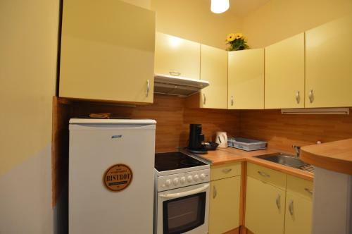 Apartamentos Ecm Continental
