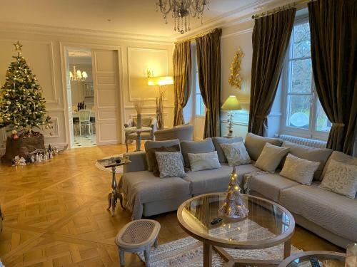 Villa Demeure de Prestige Avec Piscine Chauff�e Et Spa