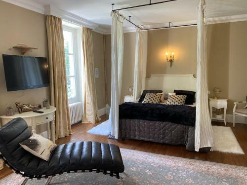 Villa Demeure de Prestige Avec Piscine Chauff�e Et Spa