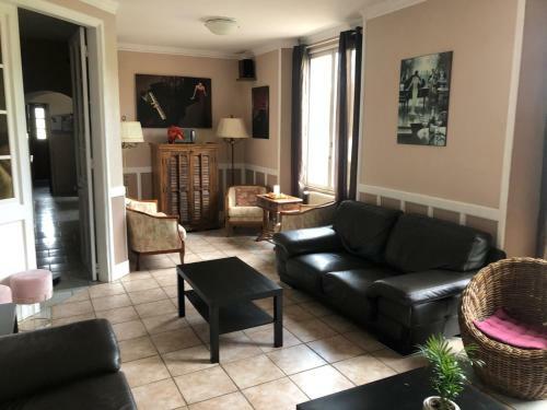 Villa Ancienne Gare Du Val Des Bois