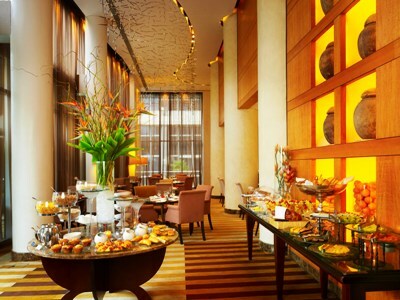 Hotel Intercontinental Airport Sun