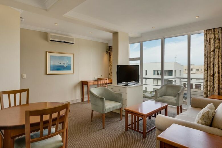 Protea Hotel Marine