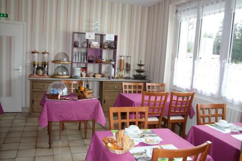 Hotel Le Grillon
