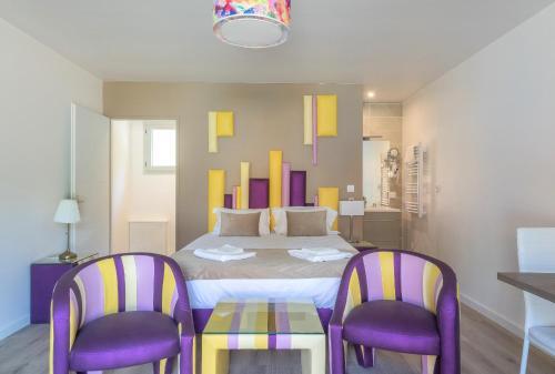 Domaine Des Pierres Dor�es