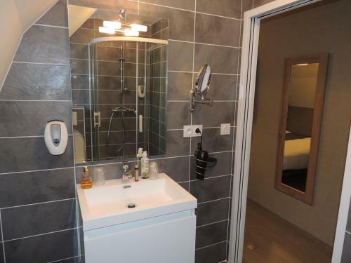 Hotel De La Vall�e - Les Coudercous