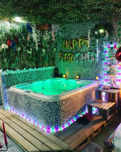 Hostal Jungle Vibes - Jacuzzi - Sauna