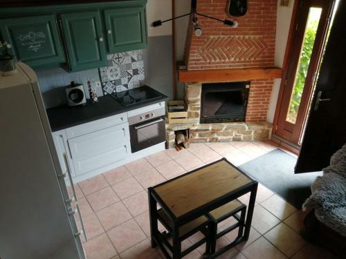 Agr�able Maison de Ville Avec Chemin�e En Plein Centre