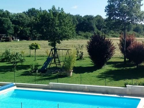 Bed & Breakfast Domaine Du Pompinaud Accessible Pmr