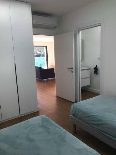Villa Pieds Dans L'eau Avec Acc�s Mer