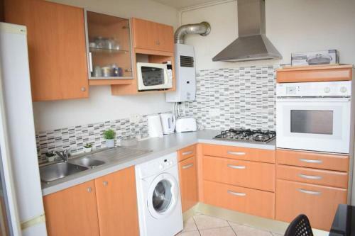 Apartamento Appart Proche Gare Et Centre de Lyon Parking&balcon