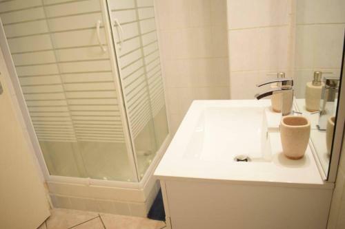 Apartamento Appart Proche Gare Et Centre de Lyon Parking&balcon